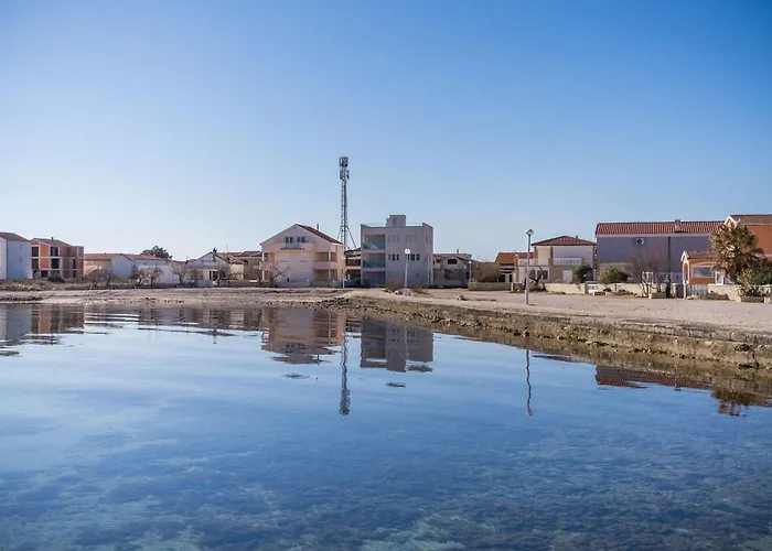 Losacker By Interhome * ויר